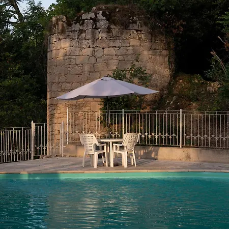 Appartement Enjoy Residencé Château De Monbrison, For Two Guests