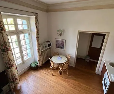 Enjoy Residencé Château De Monbrison, For Two Guests