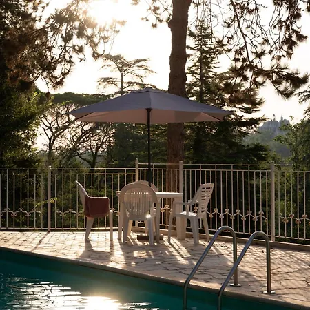 Enjoy Chateau De Monbrison, For Two Guests דירה *