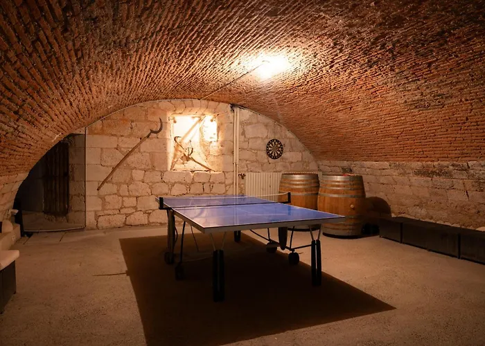 Apartmán Enjoy Chateau De Monbrison, For Two Guests